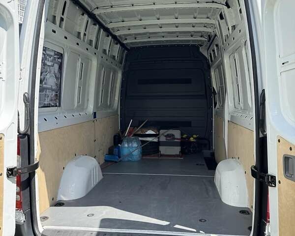 Белый Мерседес Sprinter, объемом двигателя 2.14 л и пробегом 15 тыс. км за 30000 $, фото 30 на Automoto.ua