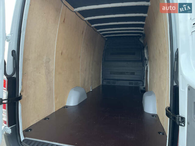 Белый Мерседес Sprinter, объемом двигателя 2.2 л и пробегом 320 тыс. км за 22400 $, фото 27 на Automoto.ua
