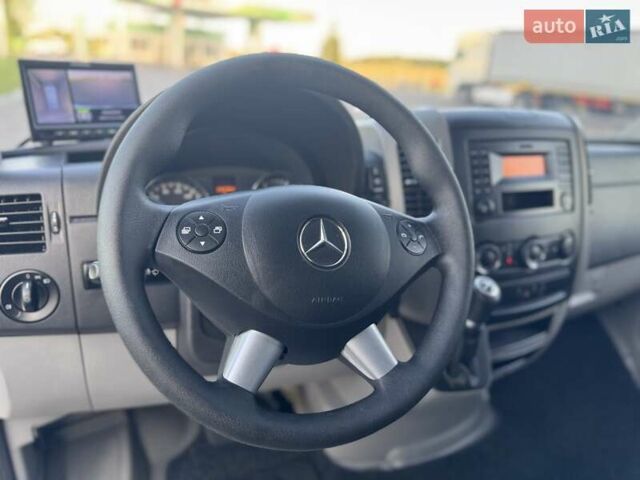 Мерседес Sprinter 2017 у Дубно на Automoto.ua Білий Мерседес Sprinter, об'ємом двигуна 2.2 л та пробігом 292 тис. км за 23000 $, фото 26 на Automoto.ua