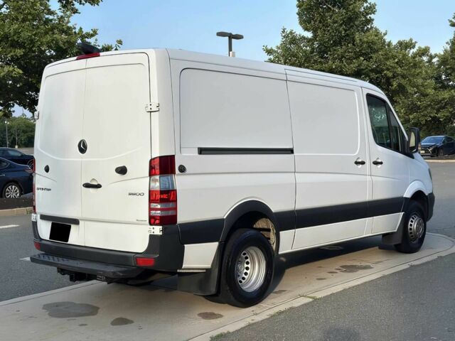 Білий Мерседес Sprinter, об'ємом двигуна 3 л та пробігом 83 тис. км за 19000 $, фото 5 на Automoto.ua