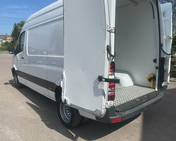 Белый Мерседес Sprinter, объемом двигателя 2.14 л и пробегом 229 тыс. км за 24900 $, фото 12 на Automoto.ua