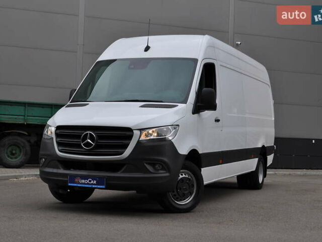 Белый Мерседес Sprinter, объемом двигателя 2.14 л и пробегом 90 тыс. км за 38800 $, фото 3 на Automoto.ua