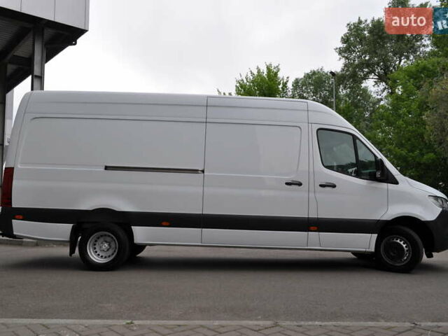 Белый Мерседес Sprinter, объемом двигателя 2.14 л и пробегом 90 тыс. км за 38800 $, фото 6 на Automoto.ua