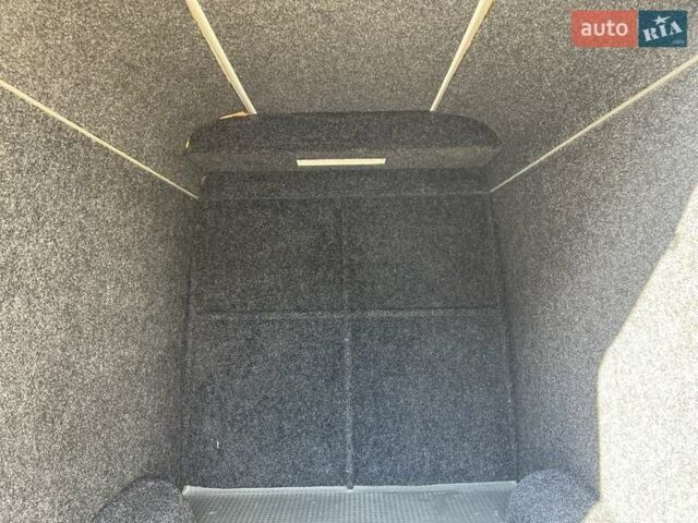 Білий Мерседес Sprinter, об'ємом двигуна 2.14 л та пробігом 265 тис. км за 21499 $, фото 27 на Automoto.ua