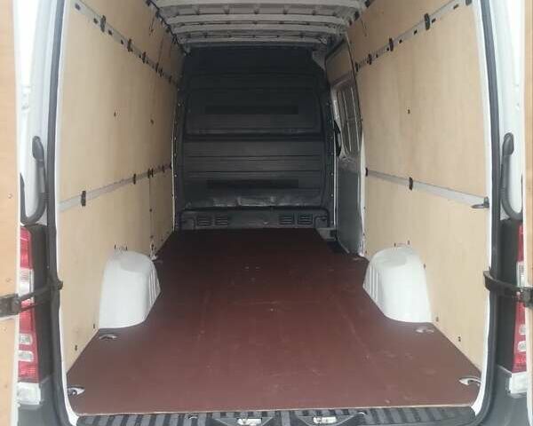 Белый Мерседес Sprinter, объемом двигателя 2.2 л и пробегом 262 тыс. км за 20800 $, фото 21 на Automoto.ua