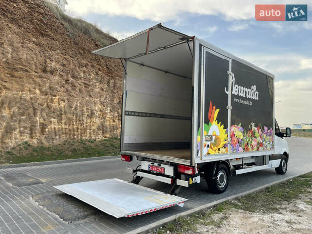 Белый Мерседес Sprinter, объемом двигателя 2.2 л и пробегом 280 тыс. км за 20900 $, фото 71 на Automoto.ua