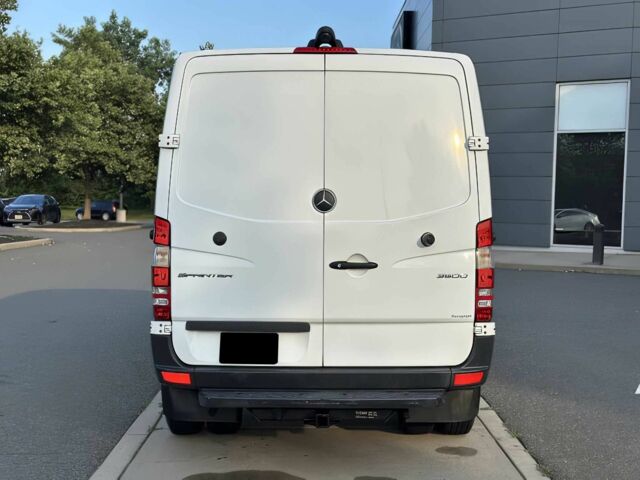 Білий Мерседес Sprinter, об'ємом двигуна 3 л та пробігом 83 тис. км за 19000 $, фото 6 на Automoto.ua