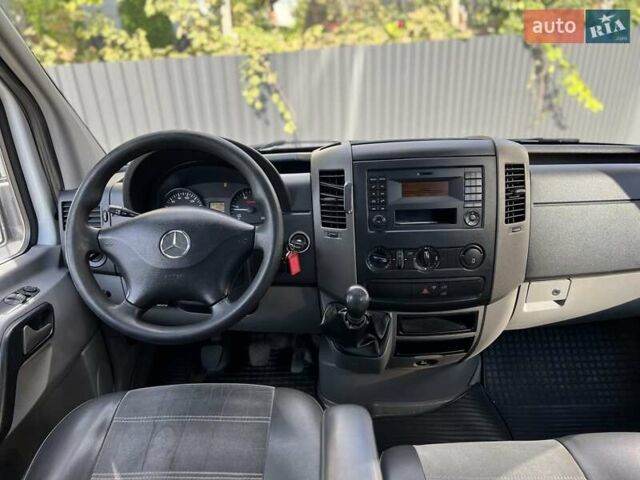 Білий Мерседес Sprinter, об'ємом двигуна 2.14 л та пробігом 265 тис. км за 21499 $, фото 19 на Automoto.ua
