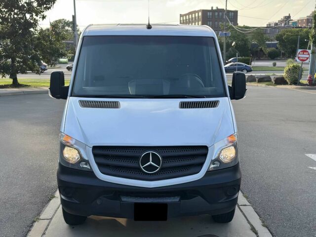 Білий Мерседес Sprinter, об'ємом двигуна 3 л та пробігом 83 тис. км за 19000 $, фото 1 на Automoto.ua