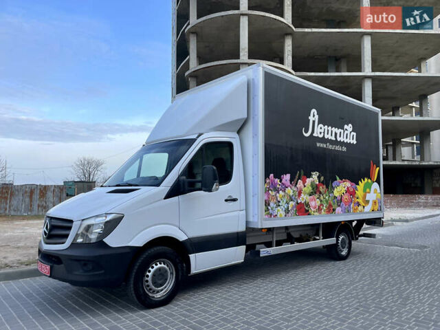 Белый Мерседес Sprinter, объемом двигателя 2.2 л и пробегом 280 тыс. км за 20900 $, фото 1 на Automoto.ua