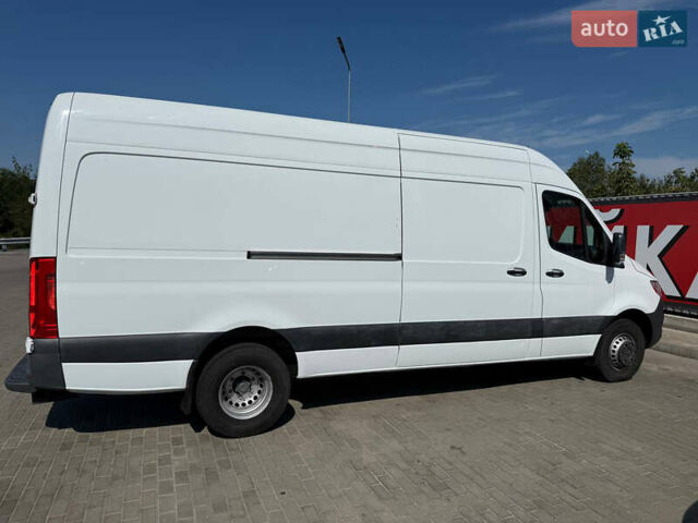 Белый Мерседес Sprinter, объемом двигателя 2.99 л и пробегом 164 тыс. км за 40999 $, фото 4 на Automoto.ua