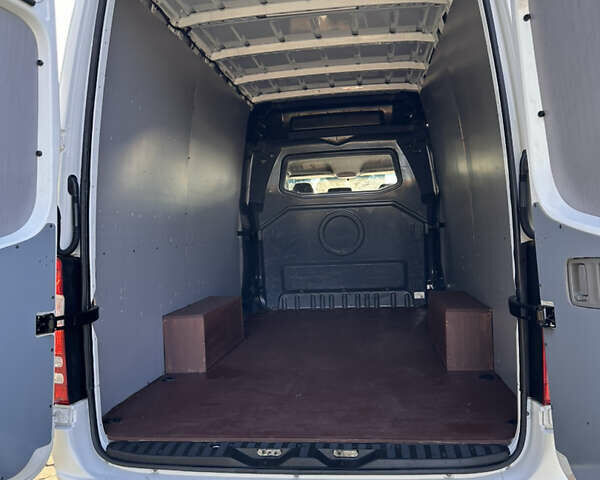 Белый Мерседес Sprinter, объемом двигателя 2.2 л и пробегом 258 тыс. км за 24300 $, фото 30 на Automoto.ua