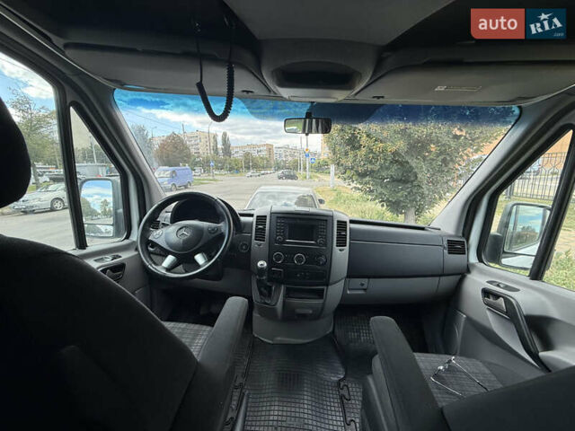 Белый Мерседес Sprinter, объемом двигателя 3 л и пробегом 404 тыс. км за 37000 $, фото 15 на Automoto.ua