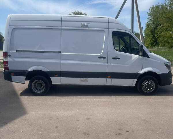 Белый Мерседес Sprinter, объемом двигателя 2.14 л и пробегом 229 тыс. км за 24900 $, фото 4 на Automoto.ua