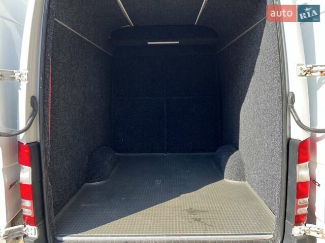 Білий Мерседес Sprinter, об'ємом двигуна 2.14 л та пробігом 265 тис. км за 21499 $, фото 26 на Automoto.ua