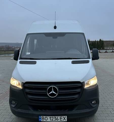 Белый Мерседес Sprinter, объемом двигателя 2.99 л и пробегом 222 тыс. км за 38200 $, фото 1 на Automoto.ua