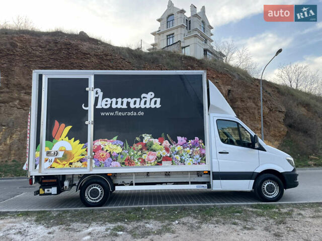 Белый Мерседес Sprinter, объемом двигателя 2.2 л и пробегом 280 тыс. км за 20900 $, фото 67 на Automoto.ua