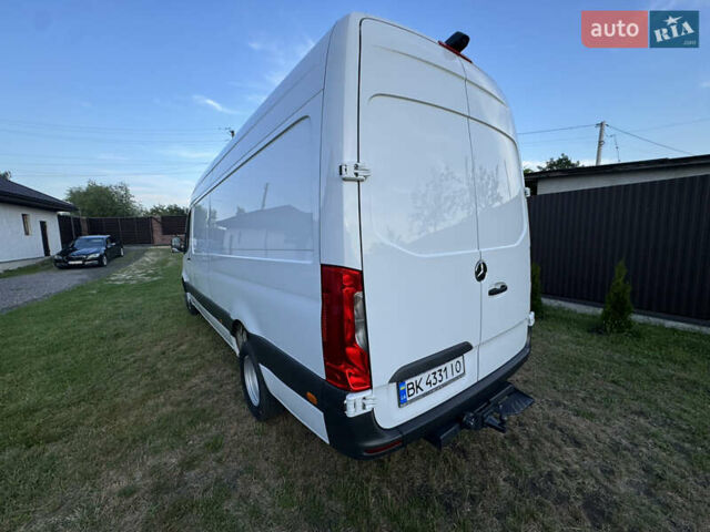 Білий Мерседес Sprinter, об'ємом двигуна 2.2 л та пробігом 259 тис. км за 32800 $, фото 14 на Automoto.ua