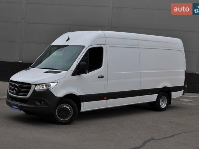 Белый Мерседес Sprinter, объемом двигателя 2.14 л и пробегом 90 тыс. км за 38800 $, фото 2 на Automoto.ua
