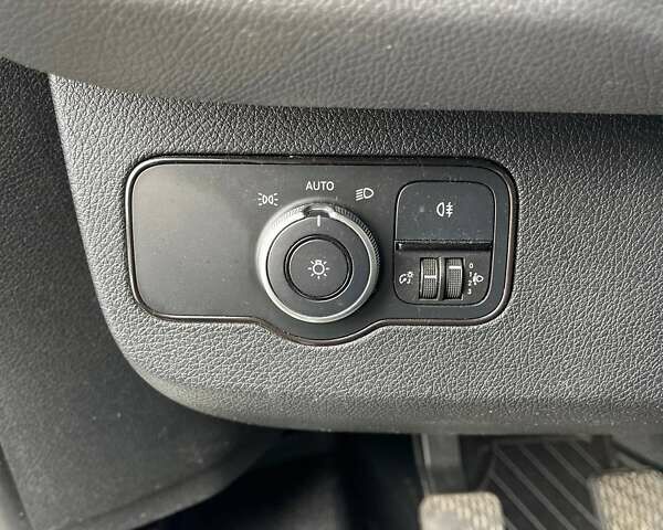 Белый Мерседес Sprinter, объемом двигателя 2.14 л и пробегом 282 тыс. км за 19500 $, фото 9 на Automoto.ua