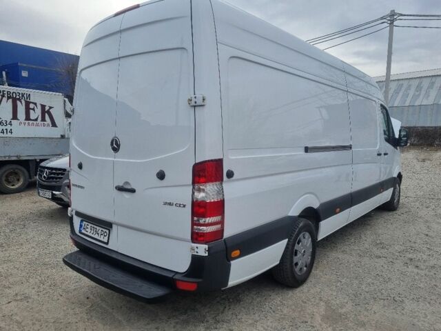 Білий Мерседес Sprinter, об'ємом двигуна 2 л та пробігом 279 тис. км за 23000 $, фото 16 на Automoto.ua