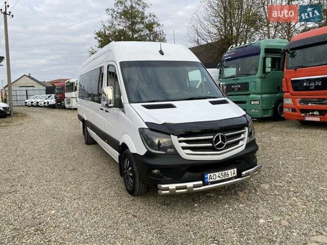 Білий Мерседес Sprinter, об'ємом двигуна 2.14 л та пробігом 368 тис. км за 26750 $, фото 2 на Automoto.ua
