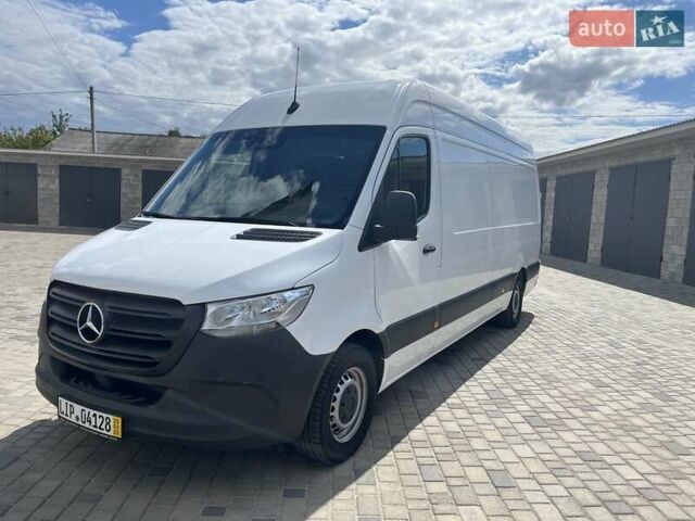 Белый Мерседес Sprinter, объемом двигателя 0 л и пробегом 241 тыс. км за 23200 $, фото 15 на Automoto.ua