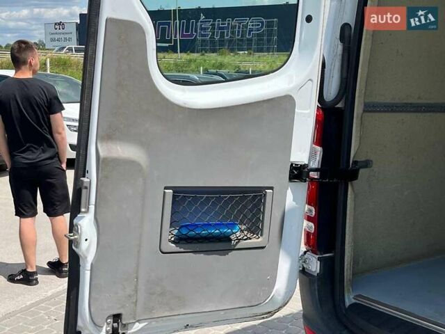 Белый Мерседес Sprinter, объемом двигателя 2.2 л и пробегом 230 тыс. км за 20900 $, фото 26 на Automoto.ua