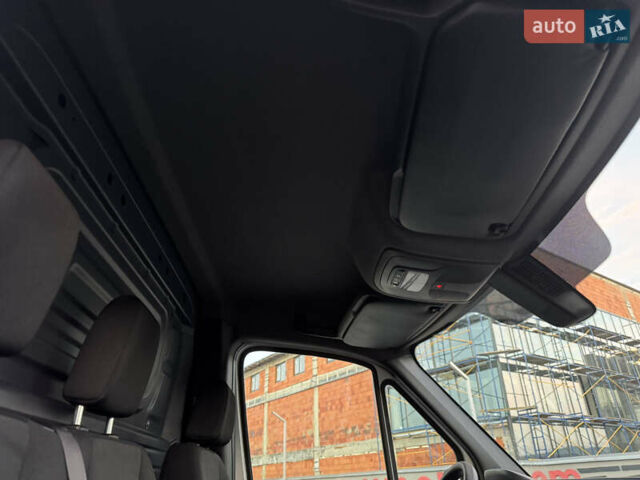 Белый Мерседес Sprinter, объемом двигателя 2.2 л и пробегом 307 тыс. км за 22390 $, фото 34 на Automoto.ua