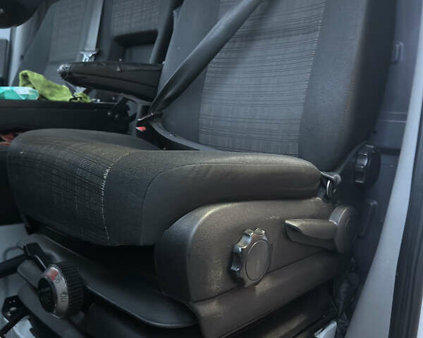 Белый Мерседес Sprinter, объемом двигателя 2.2 л и пробегом 4 тыс. км за 23500 $, фото 9 на Automoto.ua