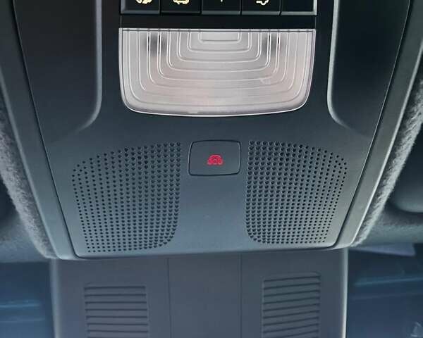 Белый Мерседес Sprinter, объемом двигателя 2.99 л и пробегом 330 тыс. км за 33500 $, фото 61 на Automoto.ua