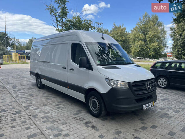 Белый Мерседес Sprinter, объемом двигателя 0 л и пробегом 241 тыс. км за 23200 $, фото 7 на Automoto.ua