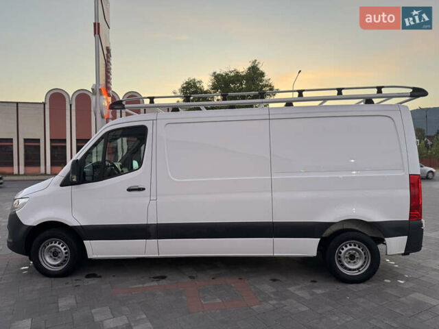 Белый Мерседес Sprinter, объемом двигателя 2.2 л и пробегом 307 тыс. км за 22390 $, фото 16 на Automoto.ua