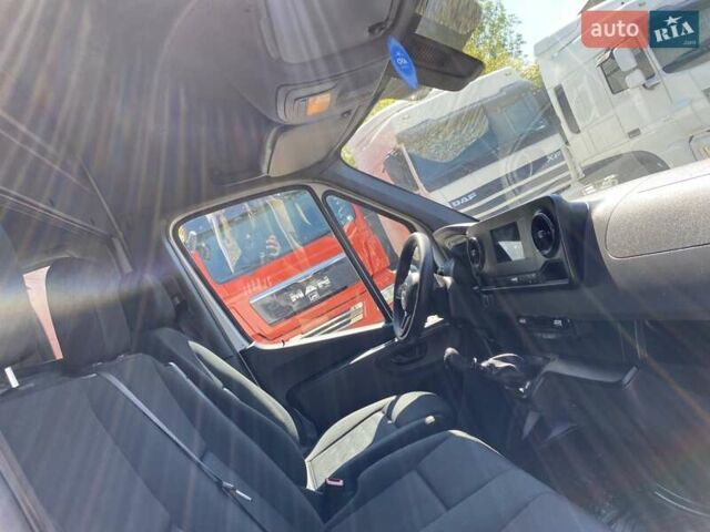 Белый Мерседес Sprinter, объемом двигателя 2.2 л и пробегом 165 тыс. км за 23900 $, фото 38 на Automoto.ua
