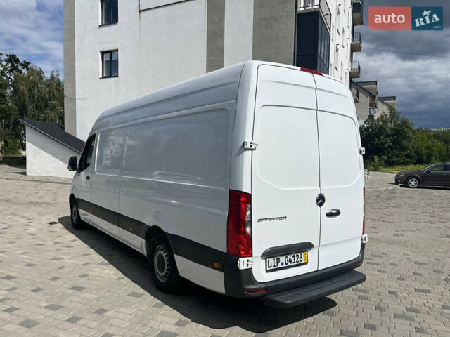 Белый Мерседес Sprinter, объемом двигателя 0 л и пробегом 241 тыс. км за 23200 $, фото 11 на Automoto.ua