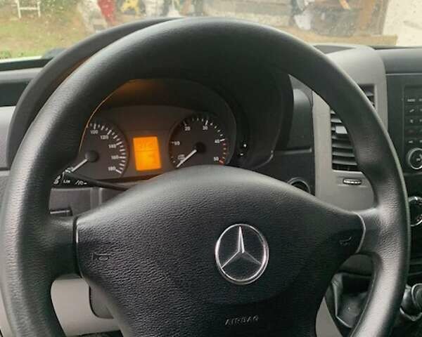 Белый Мерседес Sprinter, объемом двигателя 2.14 л и пробегом 163 тыс. км за 21075 $, фото 11 на Automoto.ua