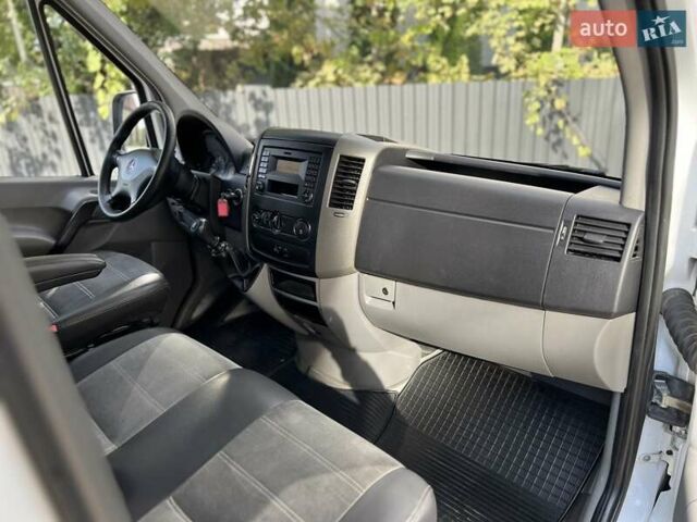 Білий Мерседес Sprinter, об'ємом двигуна 2.14 л та пробігом 265 тис. км за 21499 $, фото 15 на Automoto.ua