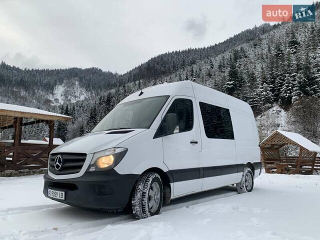 Белый Мерседес Sprinter, объемом двигателя 2.2 л и пробегом 279 тыс. км за 18900 $, фото 11 на Automoto.ua