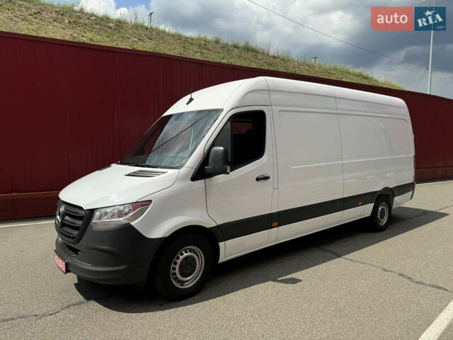 Белый Мерседес Sprinter, объемом двигателя 2.14 л и пробегом 193 тыс. км за 26900 $, фото 8 на Automoto.ua