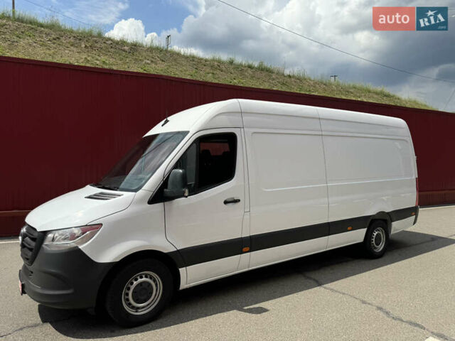 Белый Мерседес Sprinter, объемом двигателя 2.14 л и пробегом 193 тыс. км за 26900 $, фото 7 на Automoto.ua
