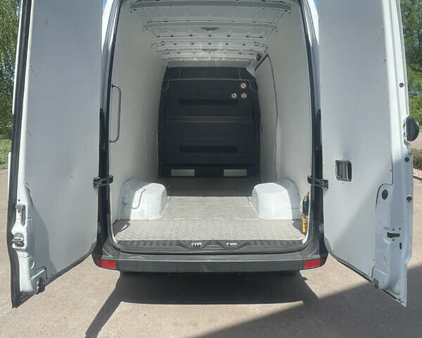 Белый Мерседес Sprinter, объемом двигателя 2.14 л и пробегом 229 тыс. км за 24900 $, фото 13 на Automoto.ua