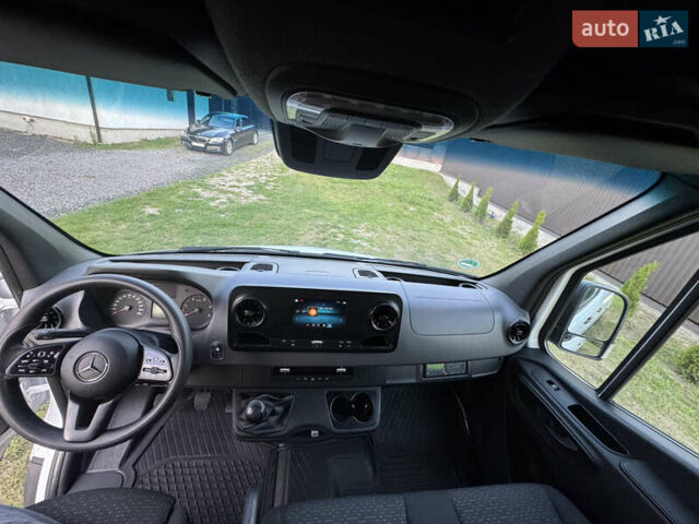 Білий Мерседес Sprinter, об'ємом двигуна 2.2 л та пробігом 259 тис. км за 32800 $, фото 57 на Automoto.ua