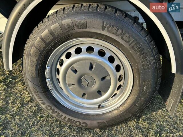 Белый Мерседес Sprinter, объемом двигателя 3.03 л и пробегом 150 тыс. км за 23800 $, фото 40 на Automoto.ua