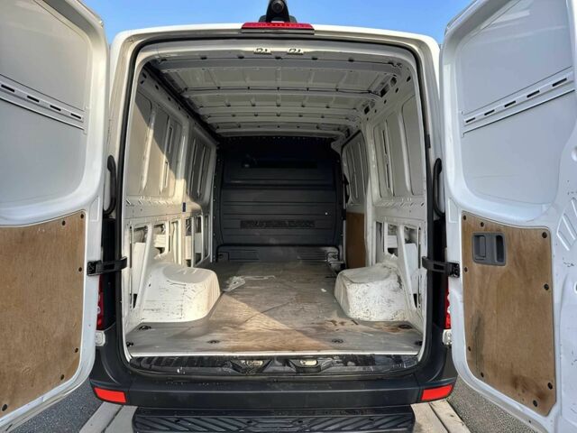 Білий Мерседес Sprinter, об'ємом двигуна 3 л та пробігом 83 тис. км за 19000 $, фото 15 на Automoto.ua