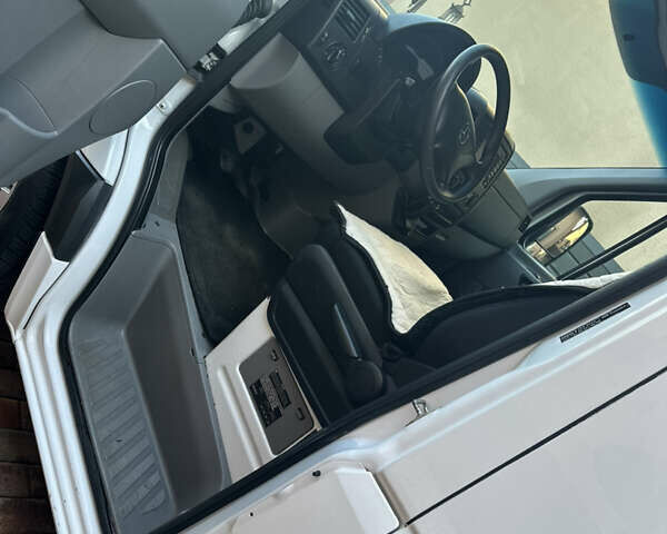 Белый Мерседес Sprinter, объемом двигателя 2.14 л и пробегом 150 тыс. км за 21900 $, фото 33 на Automoto.ua