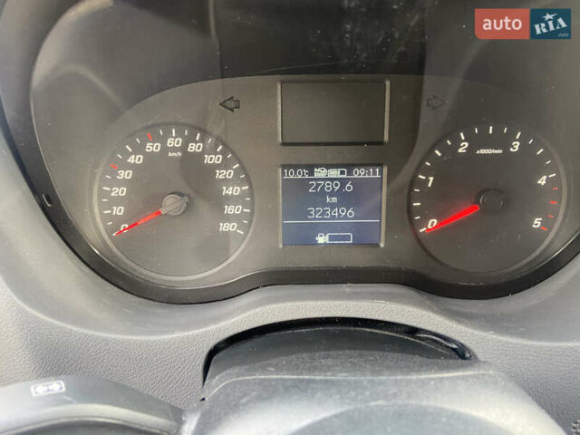Білий Мерседес Sprinter, об'ємом двигуна 2.14 л та пробігом 325 тис. км за 22000 $, фото 18 на Automoto.ua