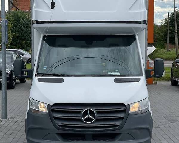 Белый Мерседес Sprinter, объемом двигателя 2.14 л и пробегом 282 тыс. км за 19500 $, фото 1 на Automoto.ua