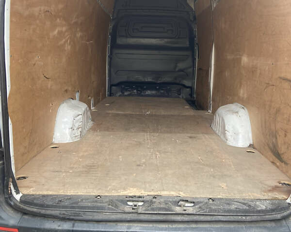 Білий Мерседес Sprinter, об'ємом двигуна 2.14 л та пробігом 325 тис. км за 22000 $, фото 4 на Automoto.ua