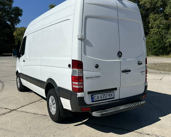 Білий Мерседес Sprinter, об'ємом двигуна 2.99 л та пробігом 160 тис. км за 27000 $, фото 3 на Automoto.ua