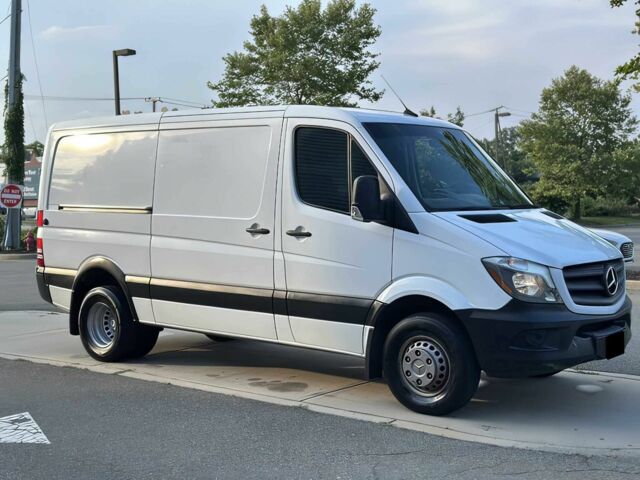 Білий Мерседес Sprinter, об'ємом двигуна 3 л та пробігом 83 тис. км за 19000 $, фото 2 на Automoto.ua
